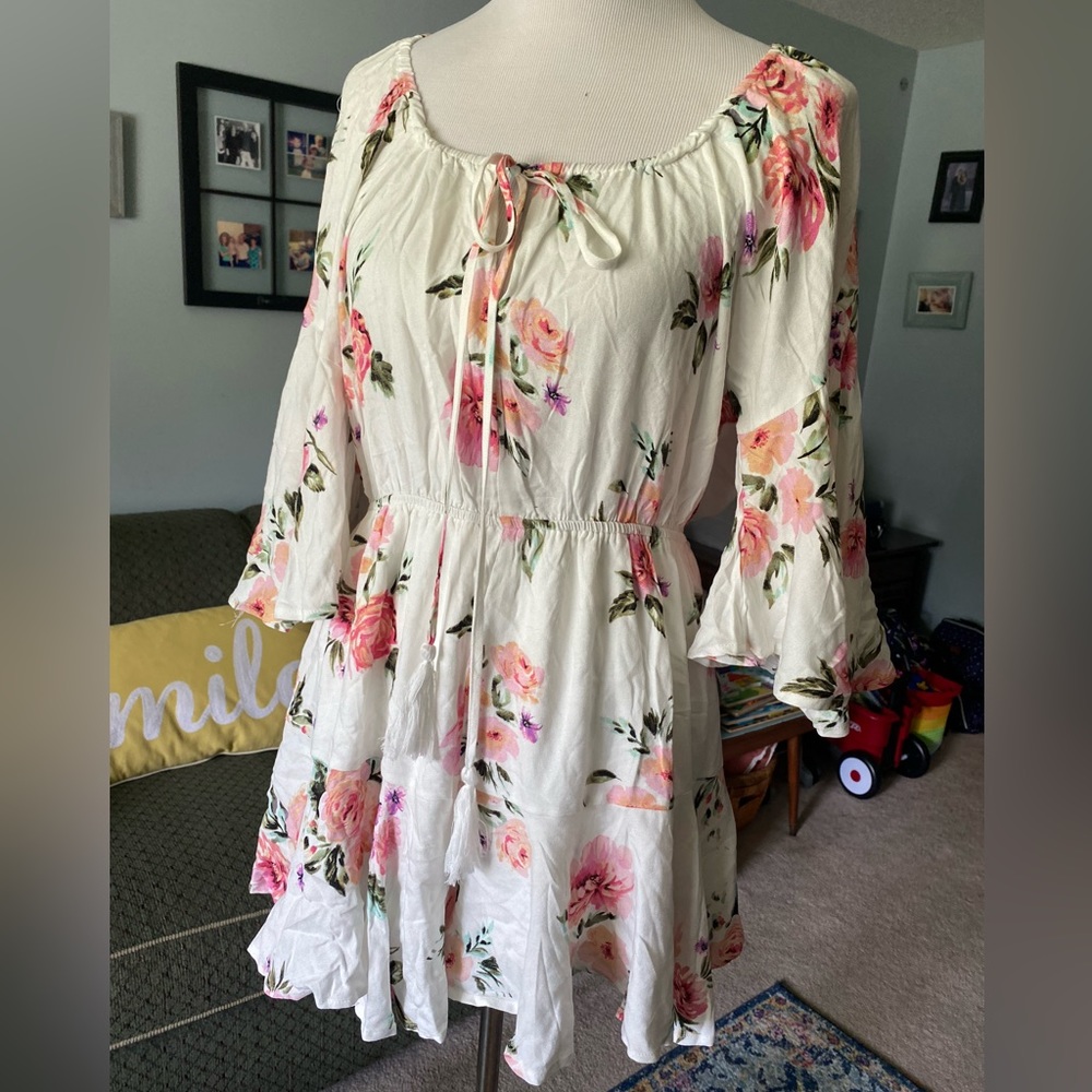 Cute romper with flutter sleeves